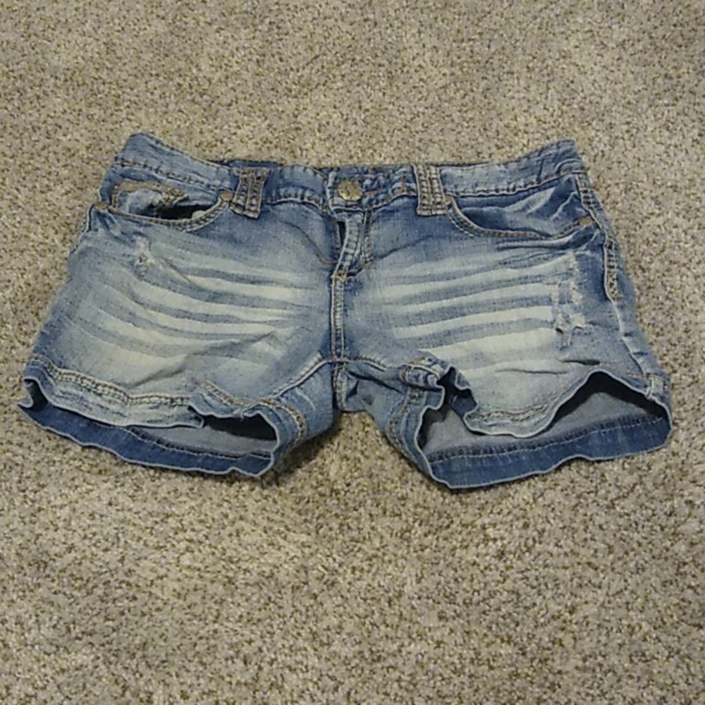 Maurices size 9/10 blue shorts